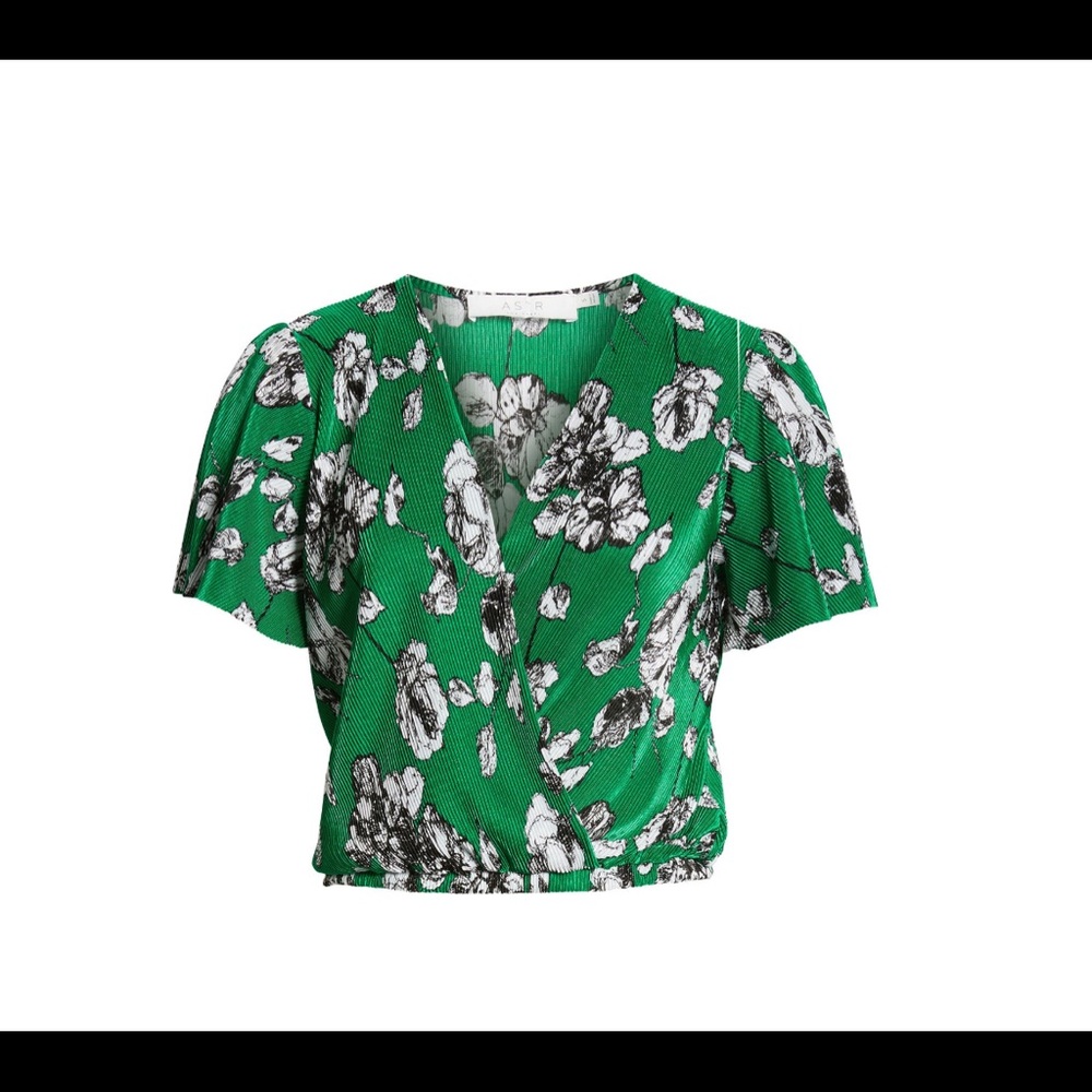 ASTR The Label Wrap Top - Picture 2 of 2